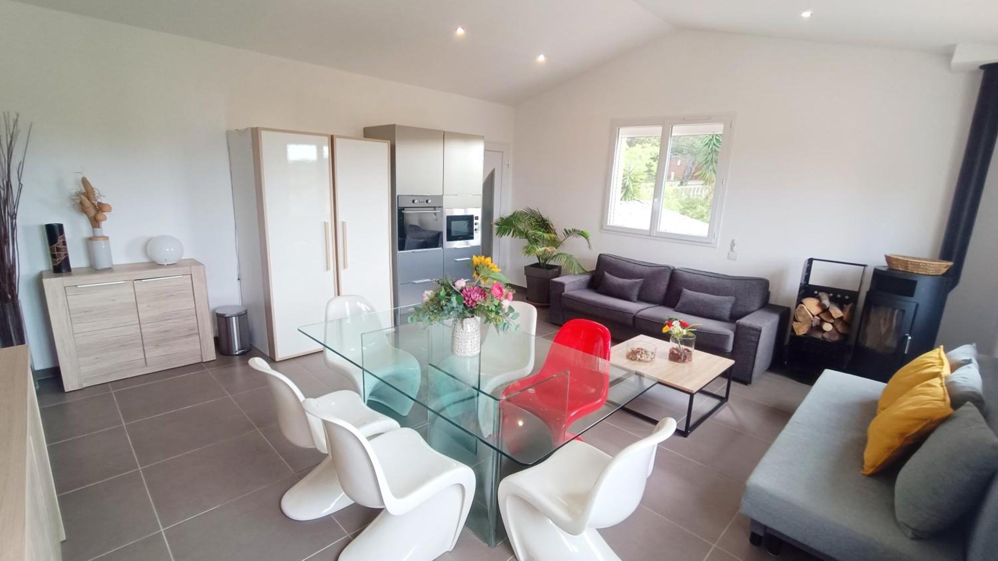 Appartement Pinede Man Yelle ساناري سور مير المظهر الخارجي الصورة