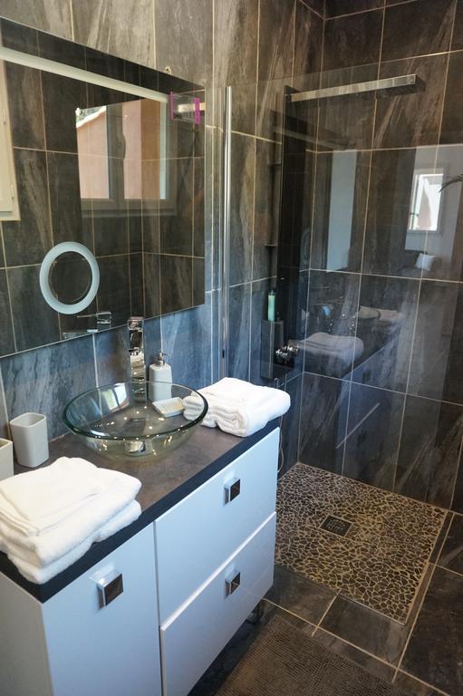 Appartement Pinede Man Yelle ساناري سور مير المظهر الخارجي الصورة